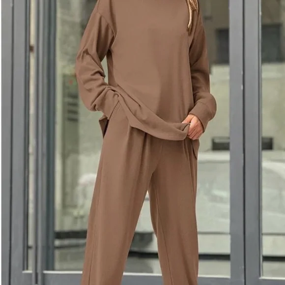Women's Dark Khaki Micro Suede Pant Set. GUC - Picture 1 of 5